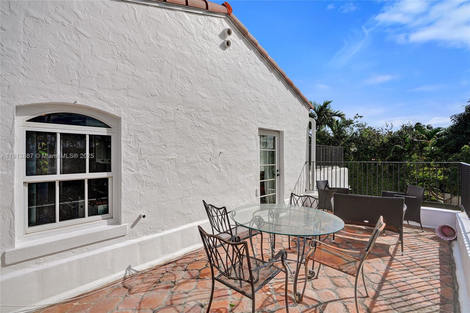 BEACH VIEW SUB - Residential