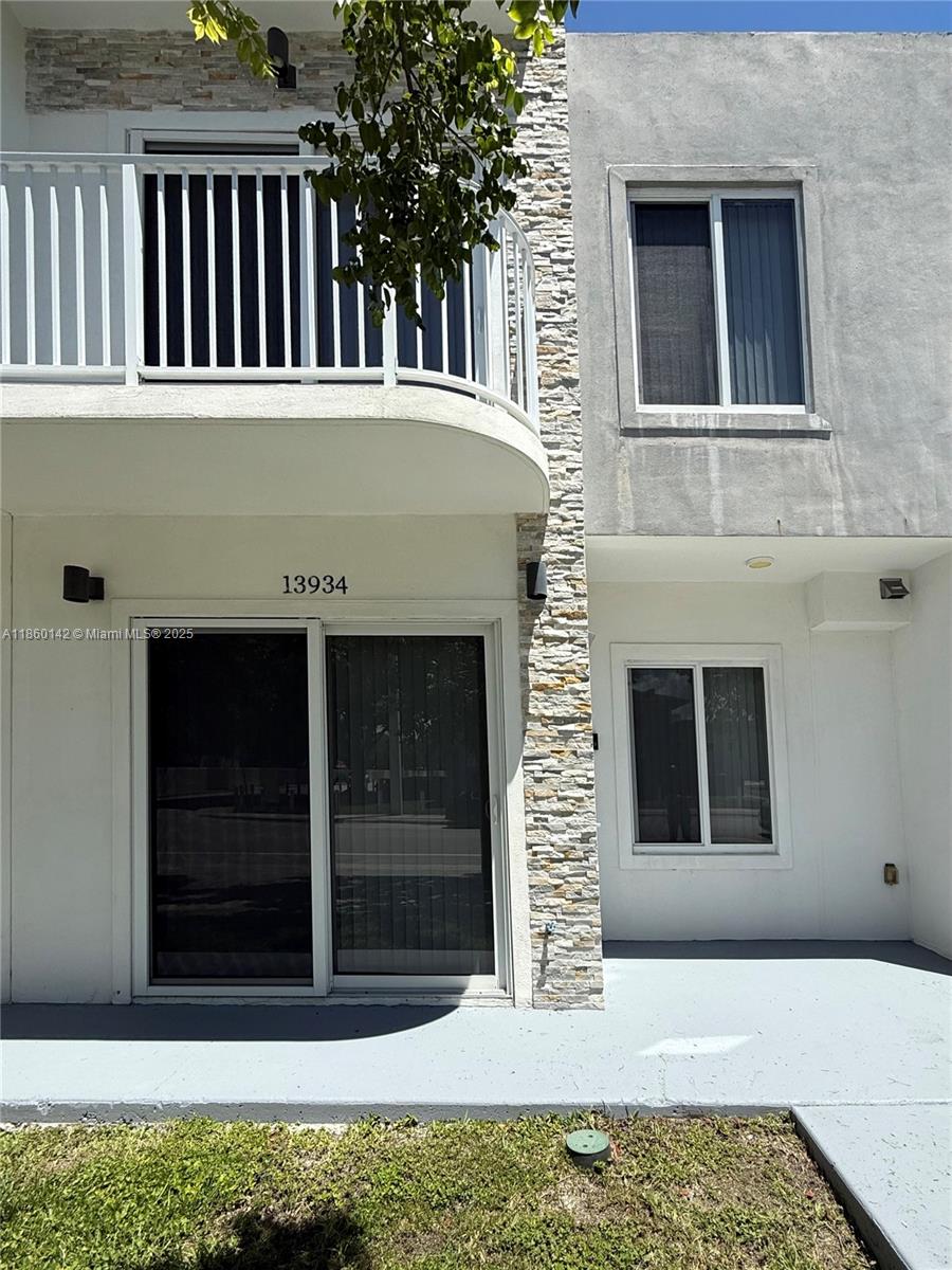Brand New 4 BEDS/3.5BATH Modern townhouse featuring hurricane-ready construction (impact windows & doors). Open kitchen with stainless steel appliances, tile floors throughout, and Includes 1BD/1BA downstairs, front-loader washer/dryer, fenced patio, and 2 assigned parking spaces plus Street Parking, offering exceptional value for the price. Contact me today to schedule a showing.