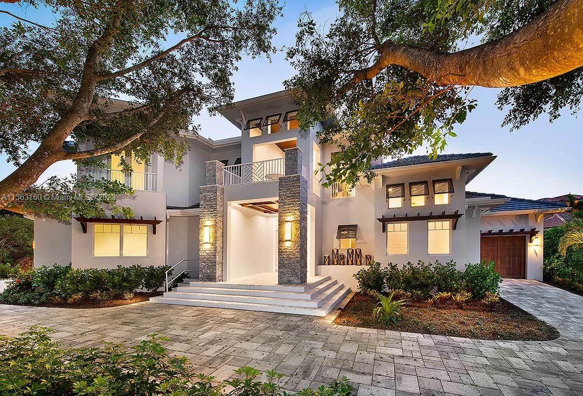 HICKS ESTATES - Land