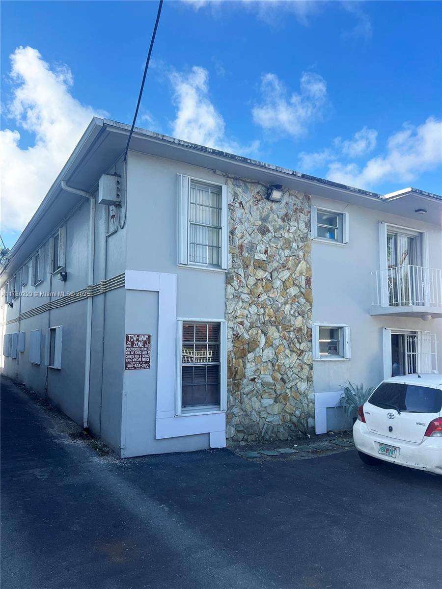 Rental Property at 1460 Sw 4th St 6, Miami, Broward County, Florida - Bedrooms: 2 
Bathrooms: 1  - $1,975 MO.