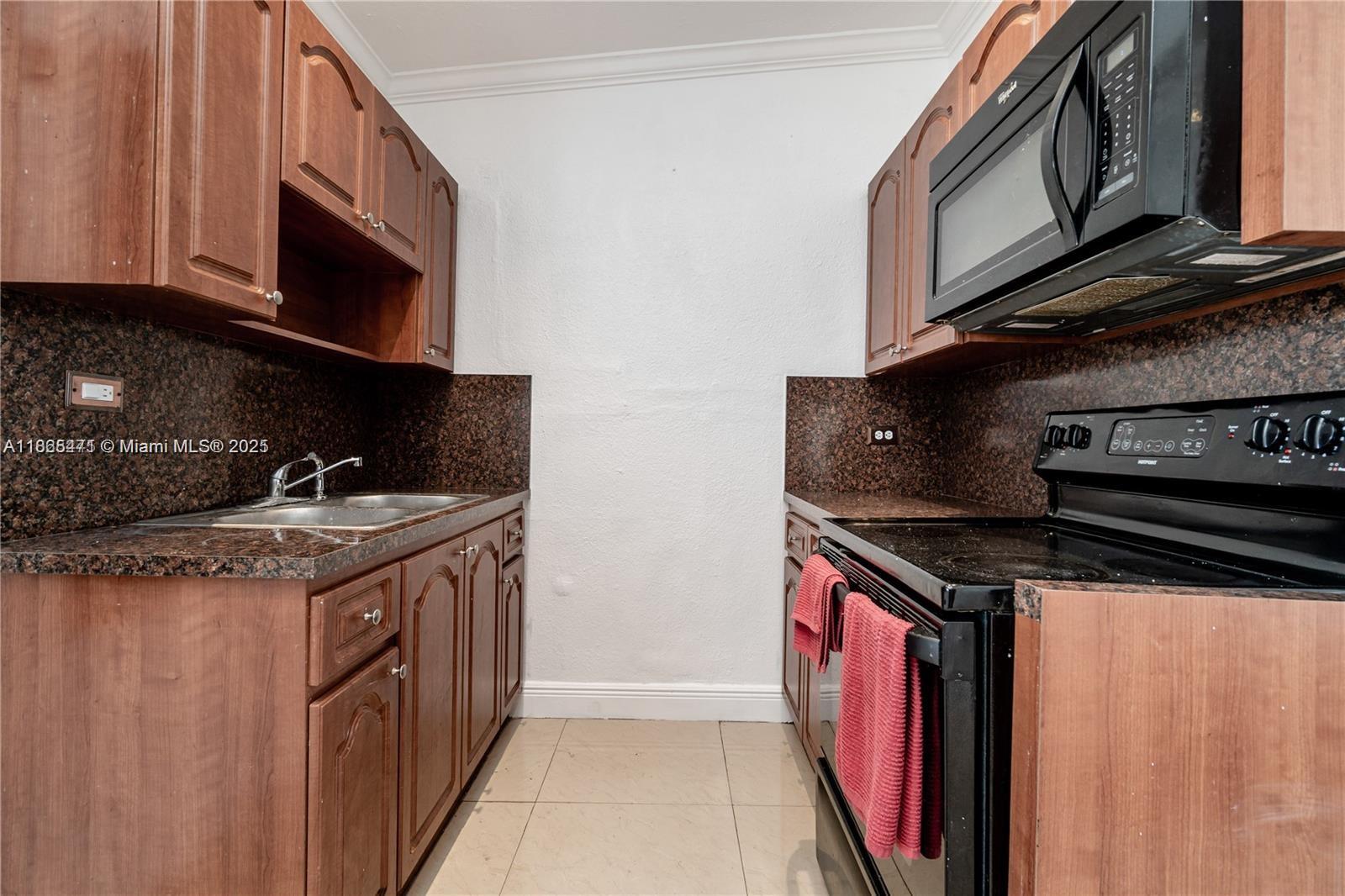 BUNCHE PARK - Residential