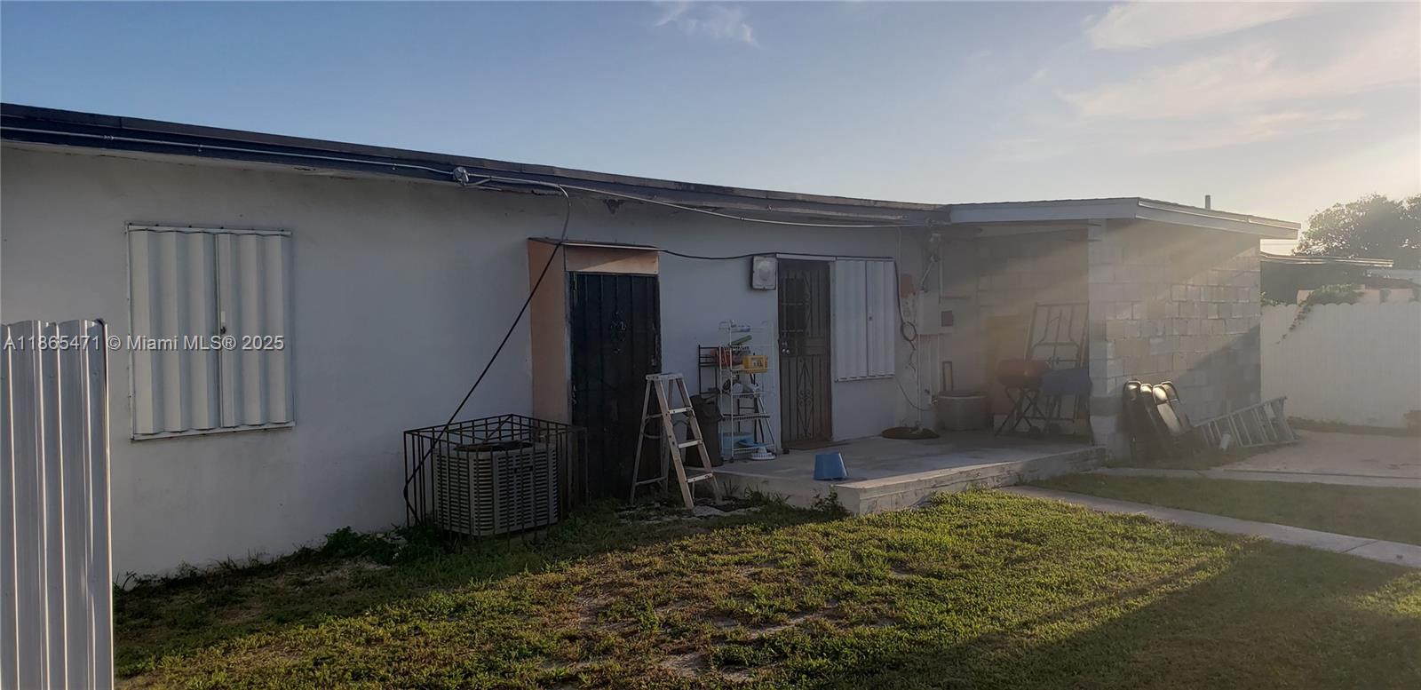 BUNCHE PARK - Residential