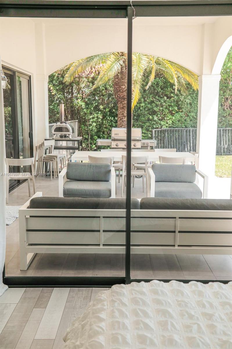 CUTLER CAY - Residential