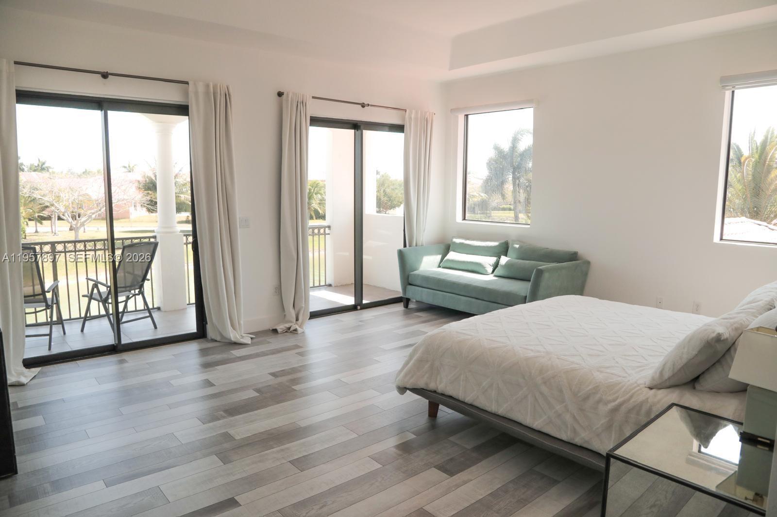 CUTLER CAY - Residential