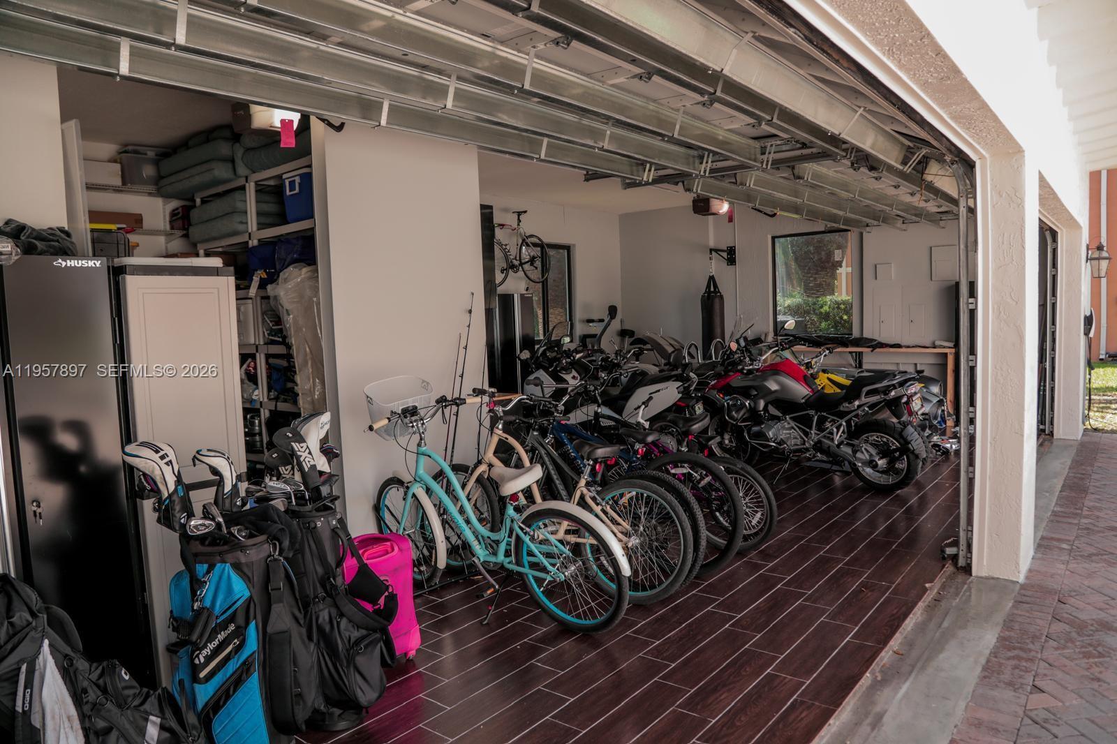 CUTLER CAY - Residential