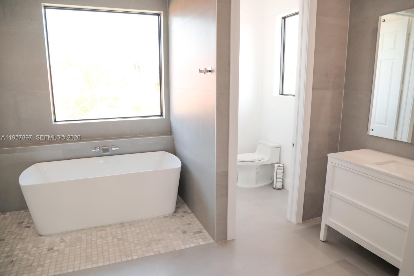 CUTLER CAY - Residential