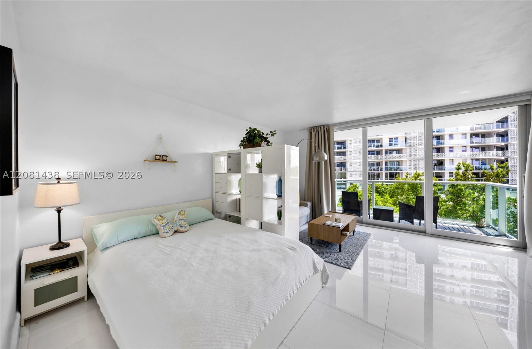 1000 West Ave 328