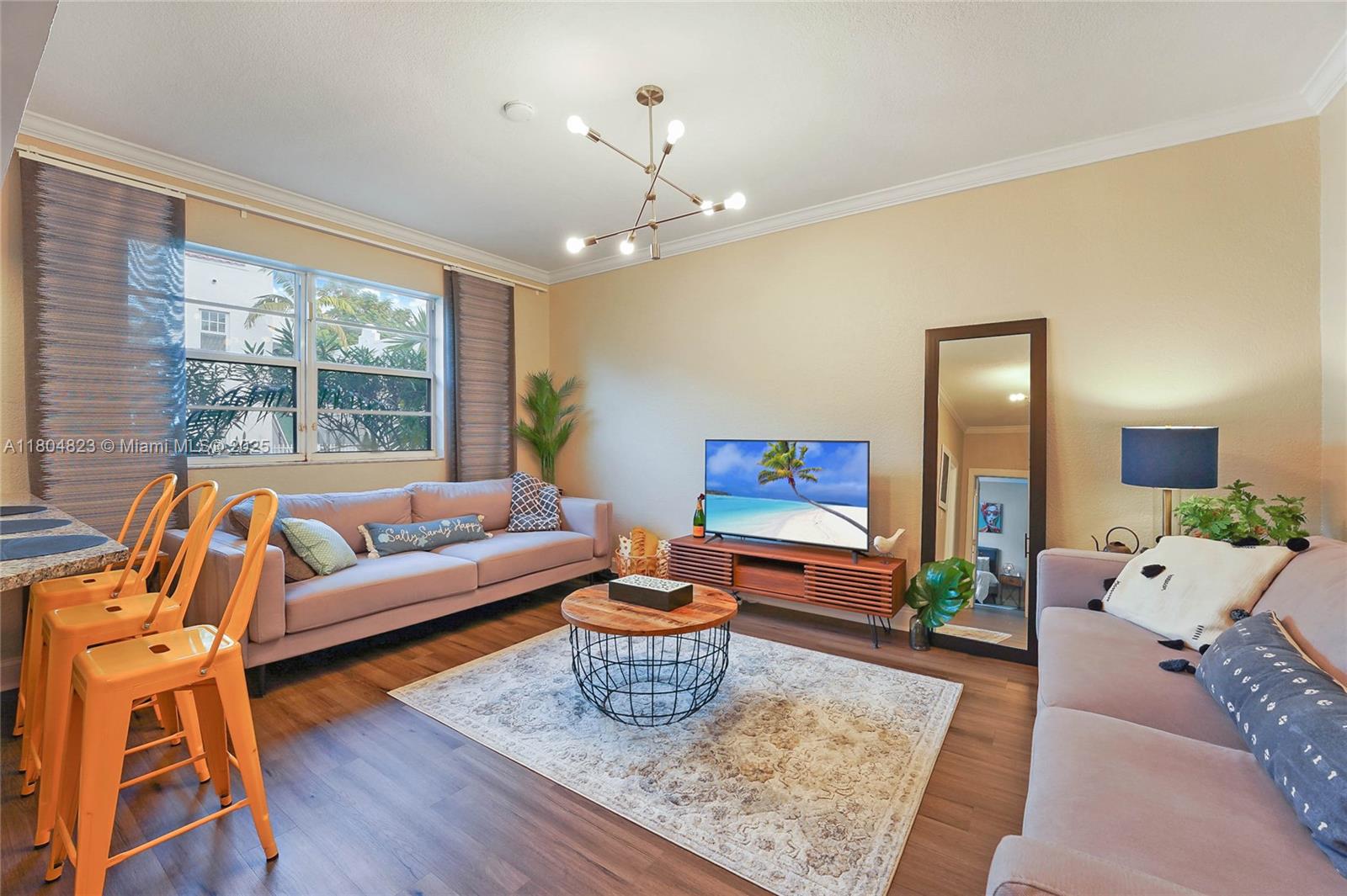 Rental Property at 359 Meridian Ave A104, Miami Beach, Miami-Dade County, Florida - Bedrooms: 1 
Bathrooms: 2  - $3,150 MO.