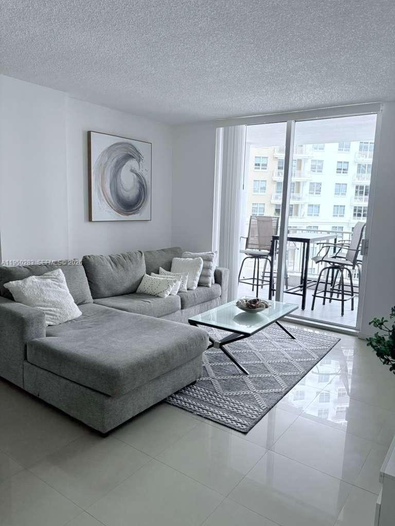 701 Brickell Key Blvd 1105