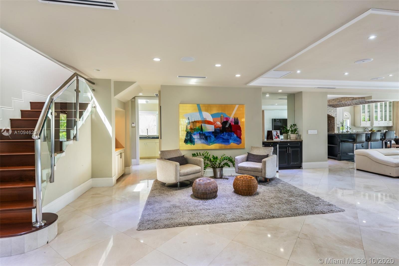 GOLDEN BEACH SEC F - Residential