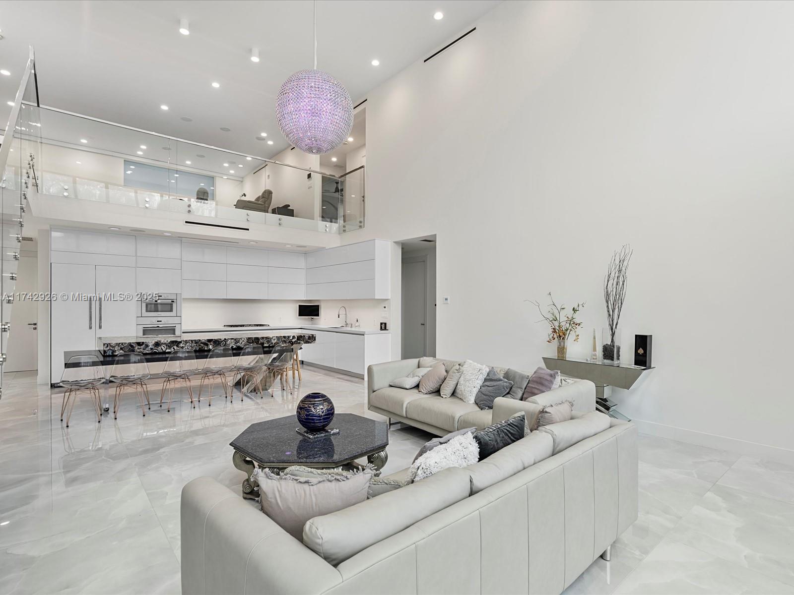 COLEE HAMMOCK - Residential