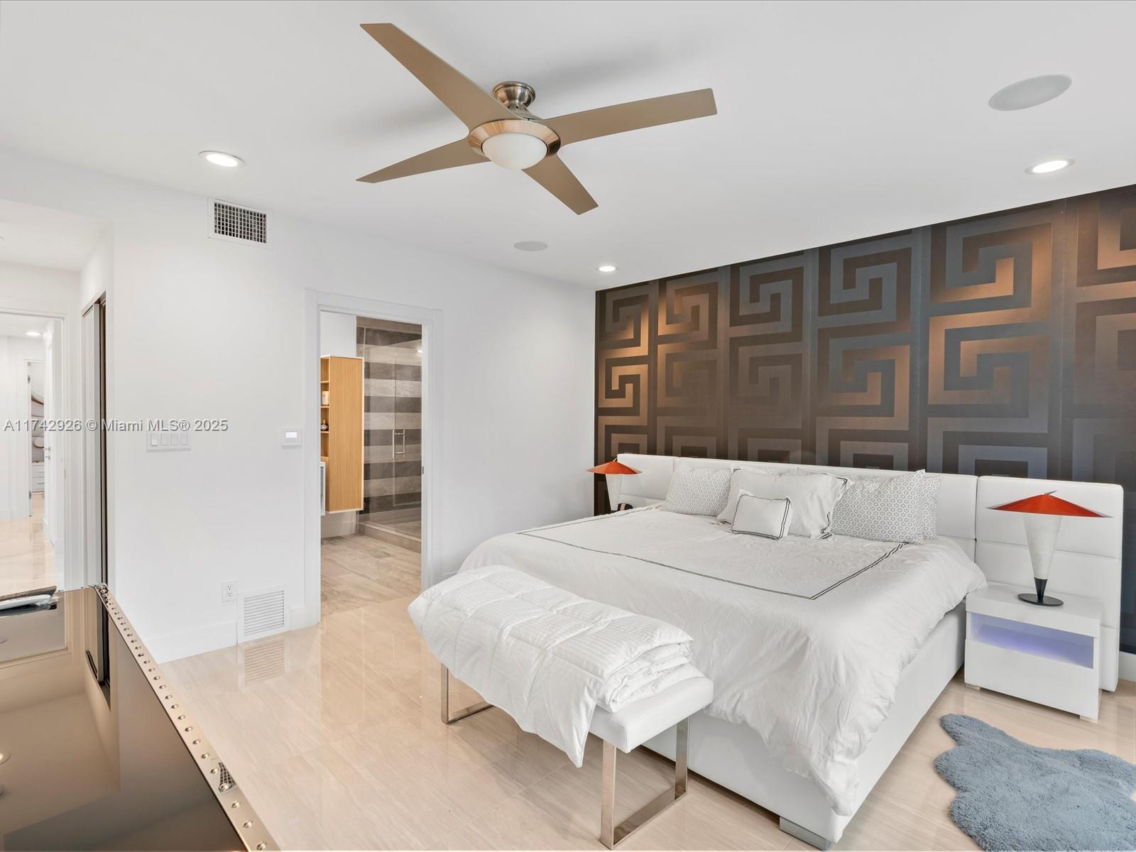 COLEE HAMMOCK - Residential