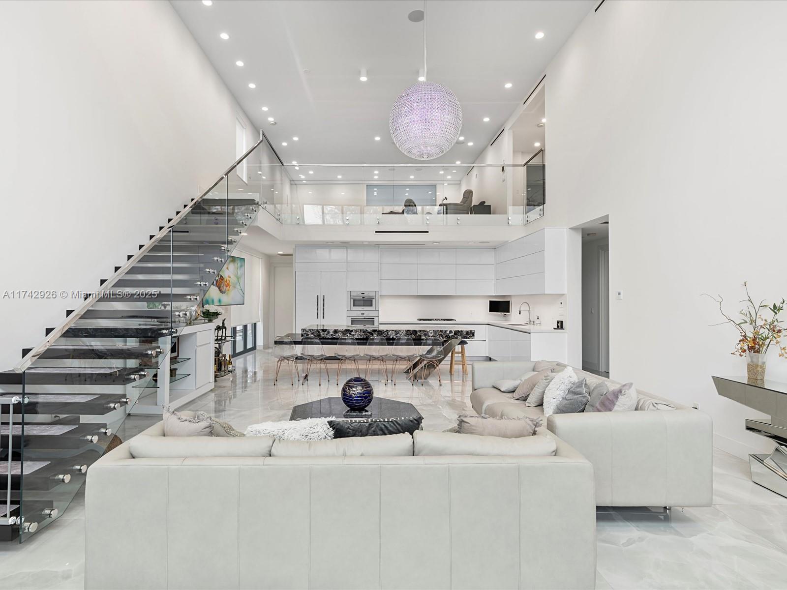 COLEE HAMMOCK - Residential