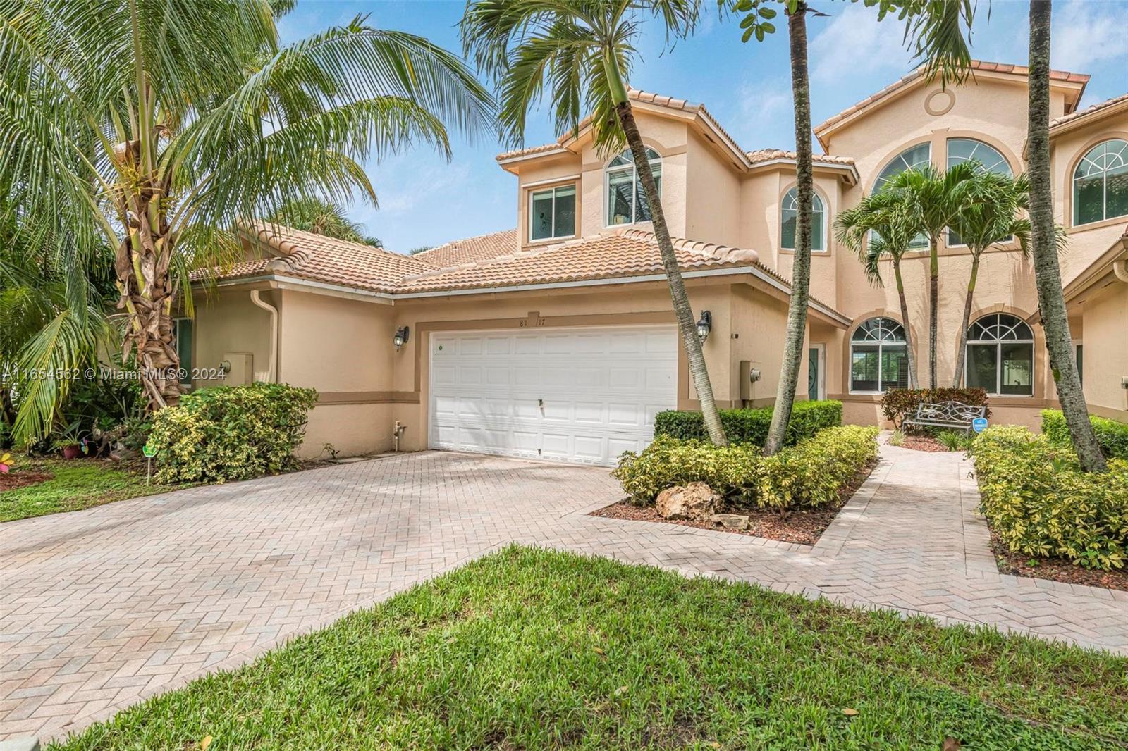 View Davie, FL 33328 townhome