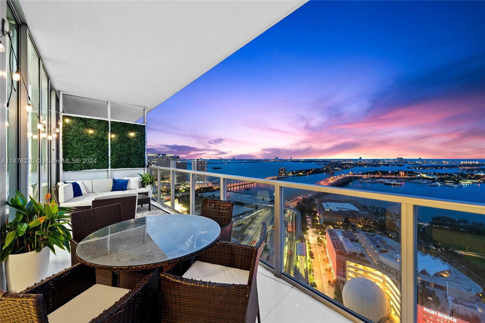 MARQUIS CONDO - Residential