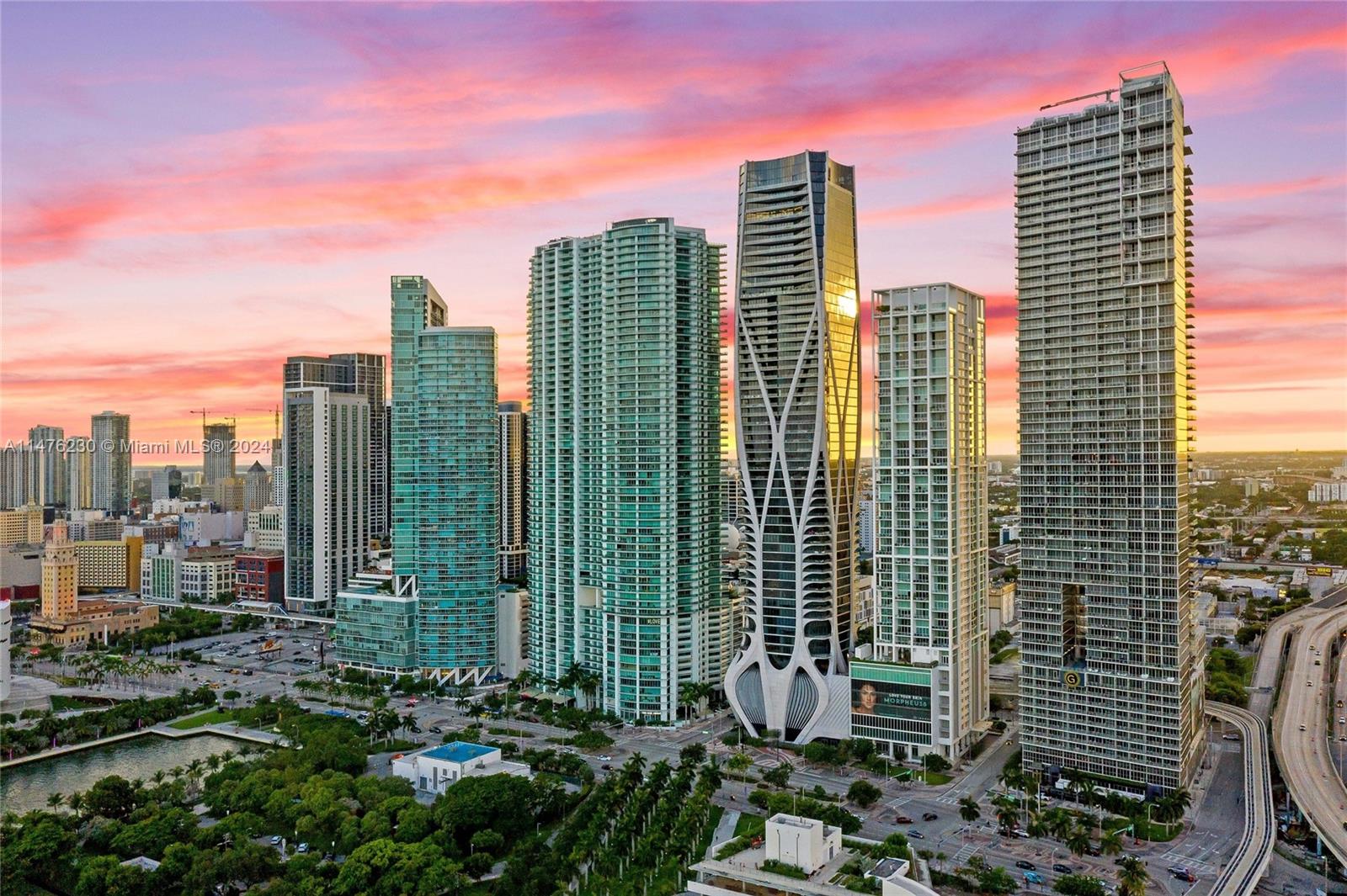 MARQUIS CONDO - Residential
