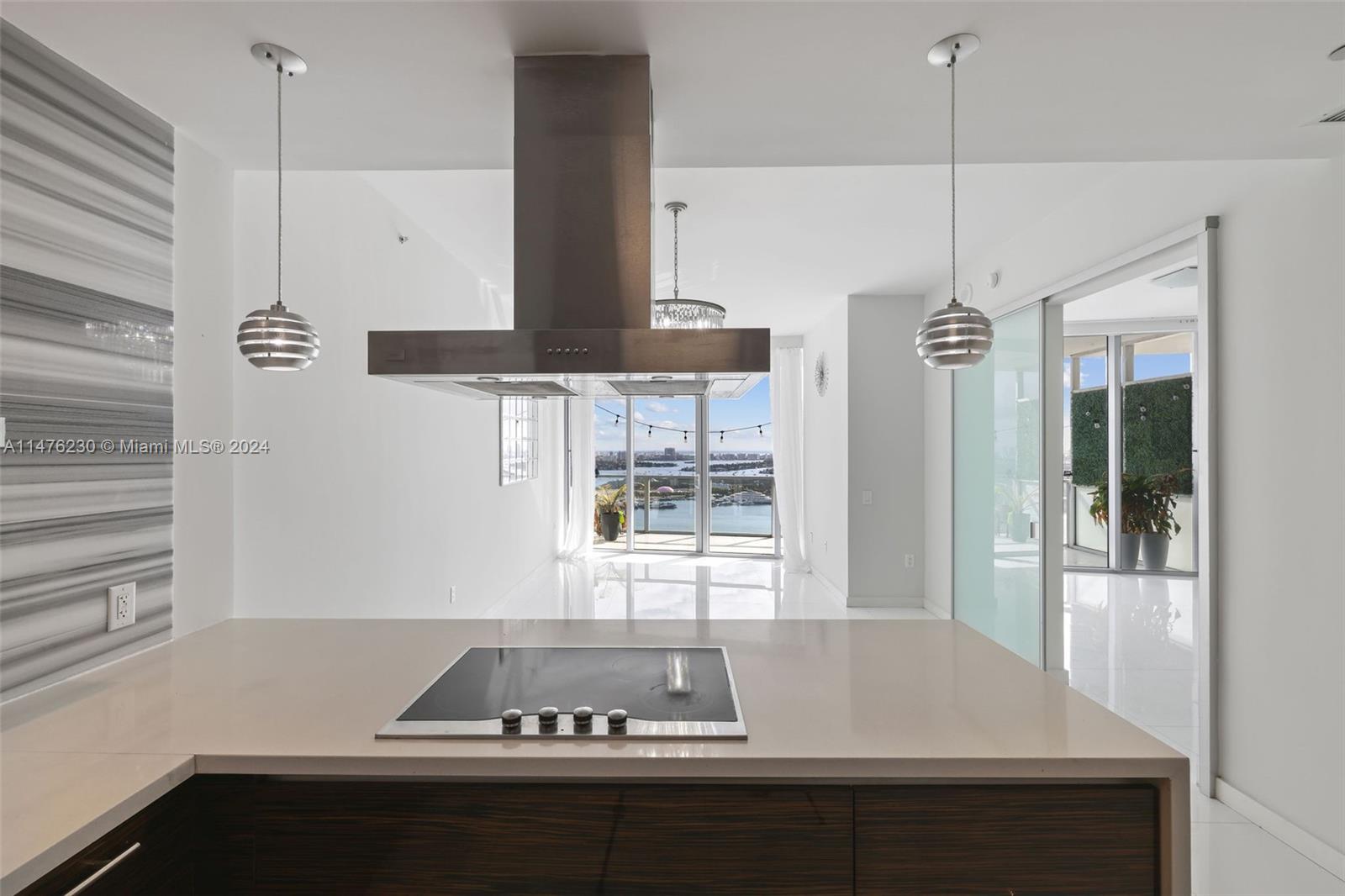 MARQUIS CONDO - Residential
