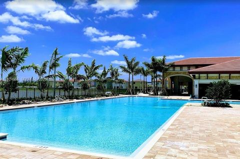 Miami-Dade County 55+ Properties for sale 33 3355 W 106th Ter Hialeah FL 33018