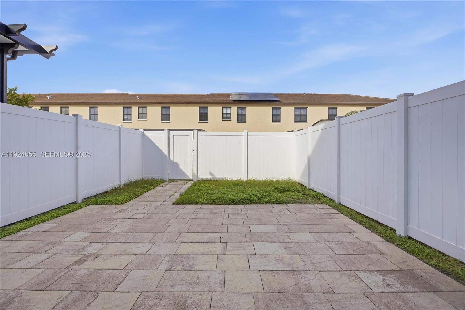 AQUABELLA SECTION TWO - Residential