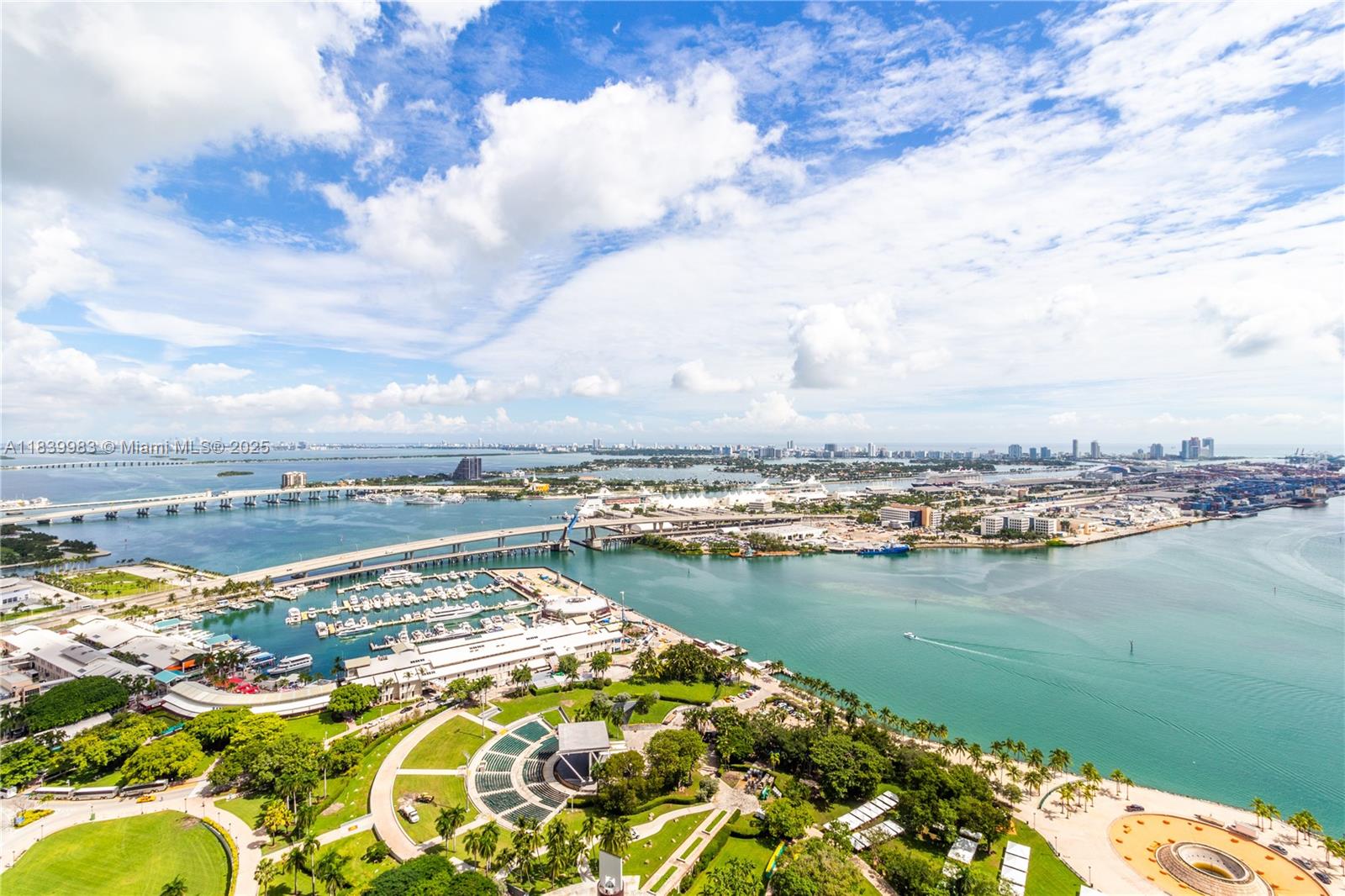 50 Biscayne Blvd 4506