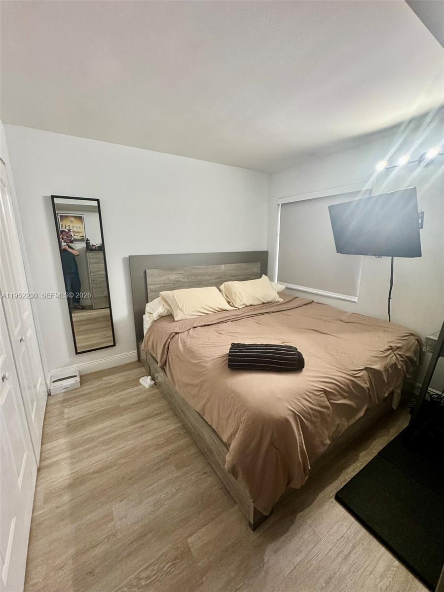 KENLAND BEND NORTH CONDO - Residential