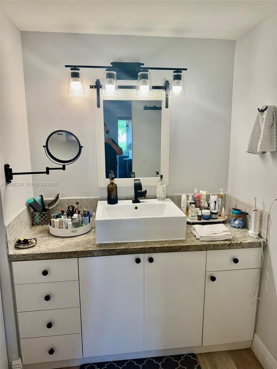 KENLAND BEND NORTH CONDO - Residential