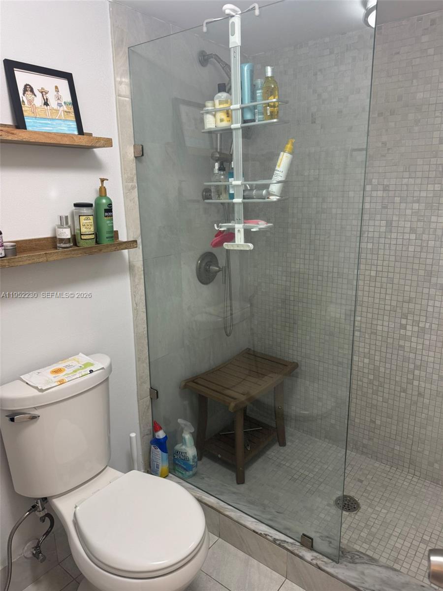 KENLAND BEND NORTH CONDO - Residential