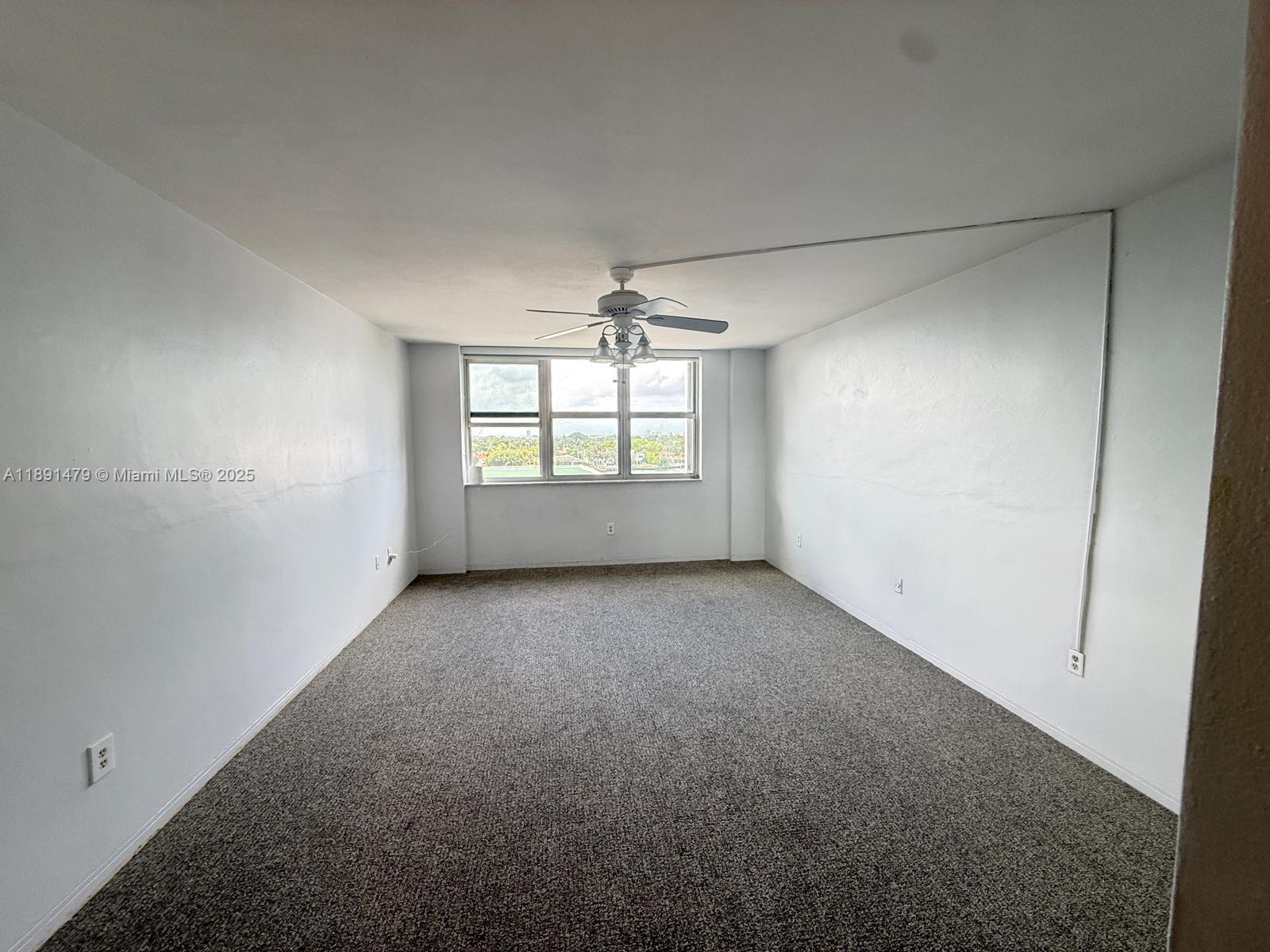 View photos, virtual tours, details... 5825 Collins Ave 7B