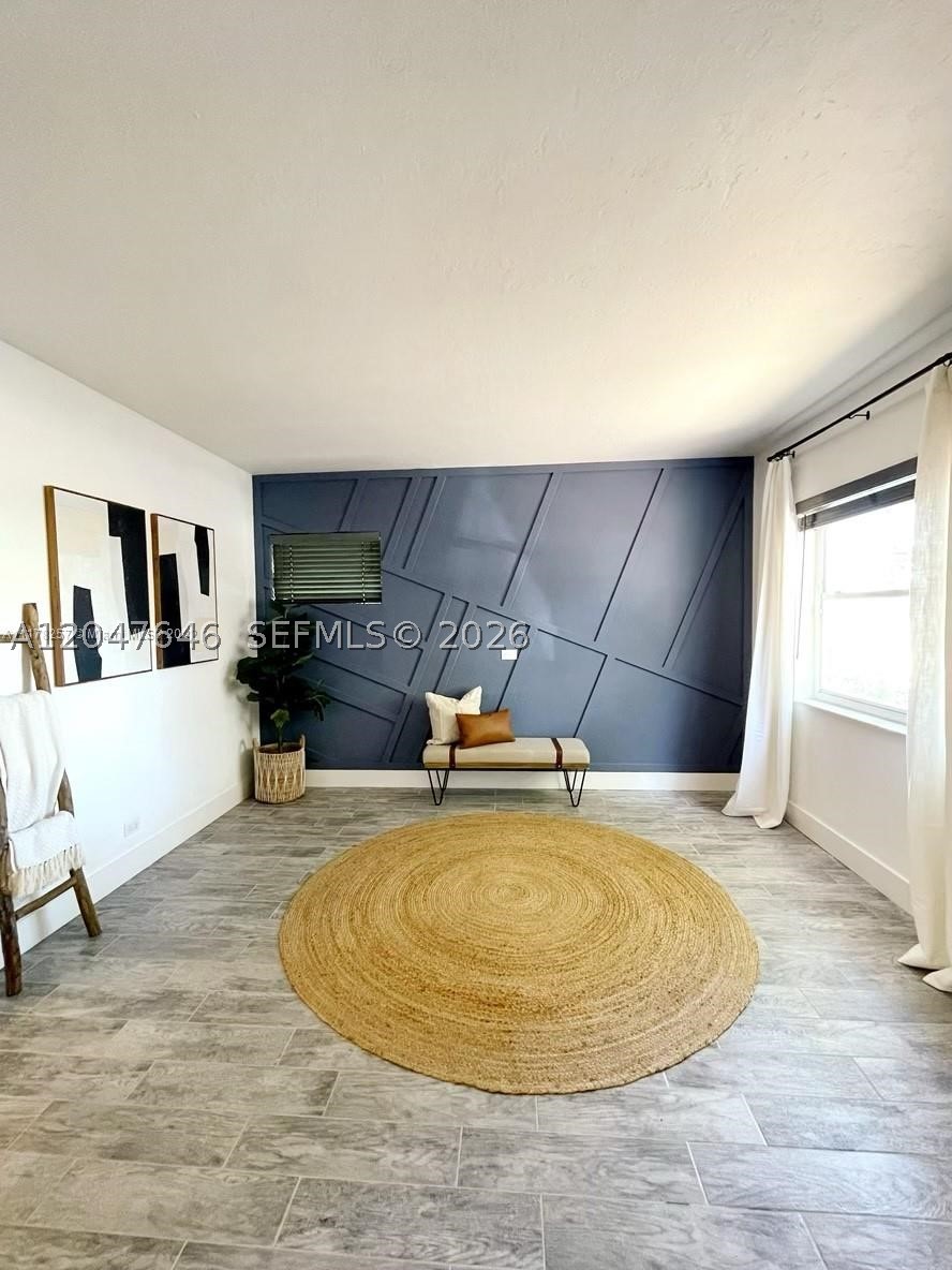 1040 Lenox Ave 1040