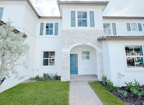 12354 NW 23rd Ct Miami FL 33167