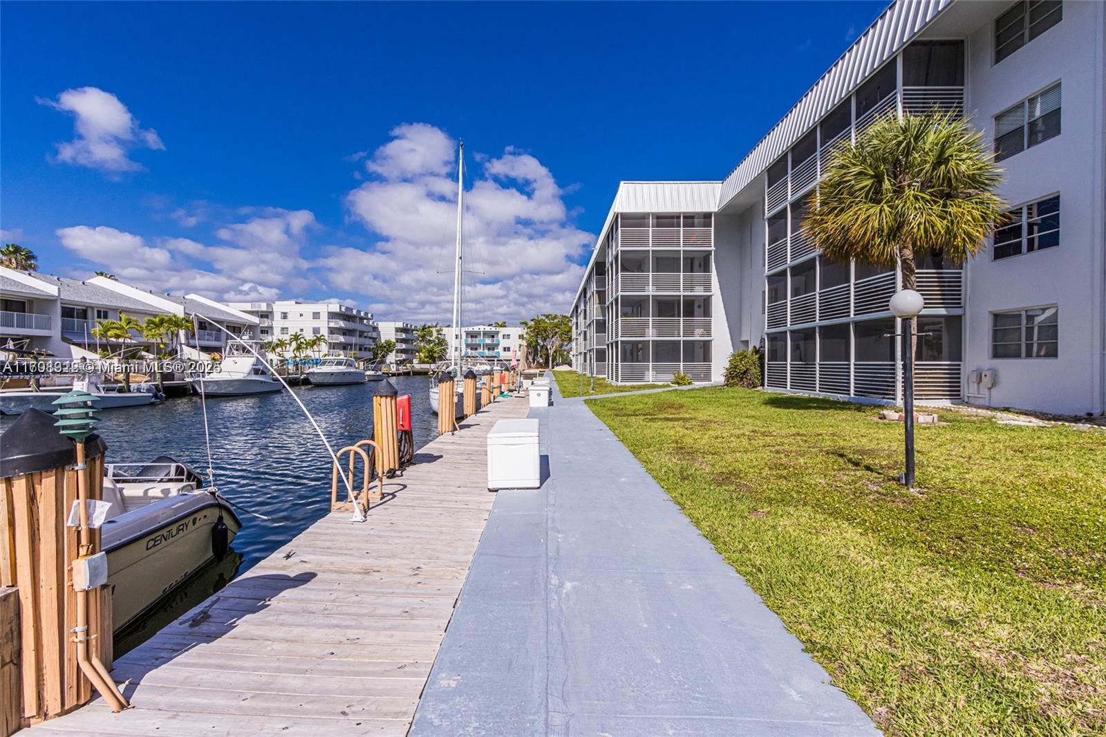 Property for Sale at 3600 Ne 170th St 402, North Miami Beach, Miami-Dade County, Florida - Bedrooms: 1 
Bathrooms: 2  - $225,000