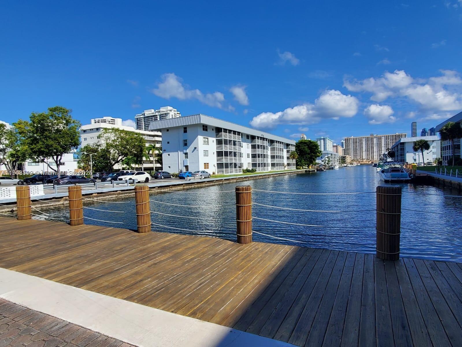 EDEN ISLES CONDO # 4 - Residential