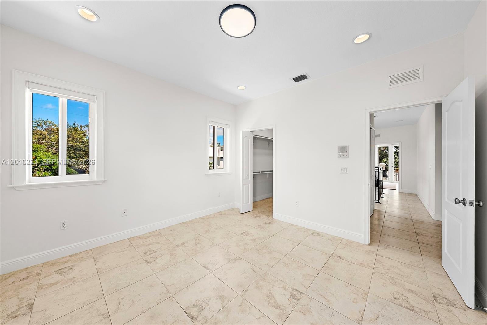 FROW HOMESTEAD - Residential