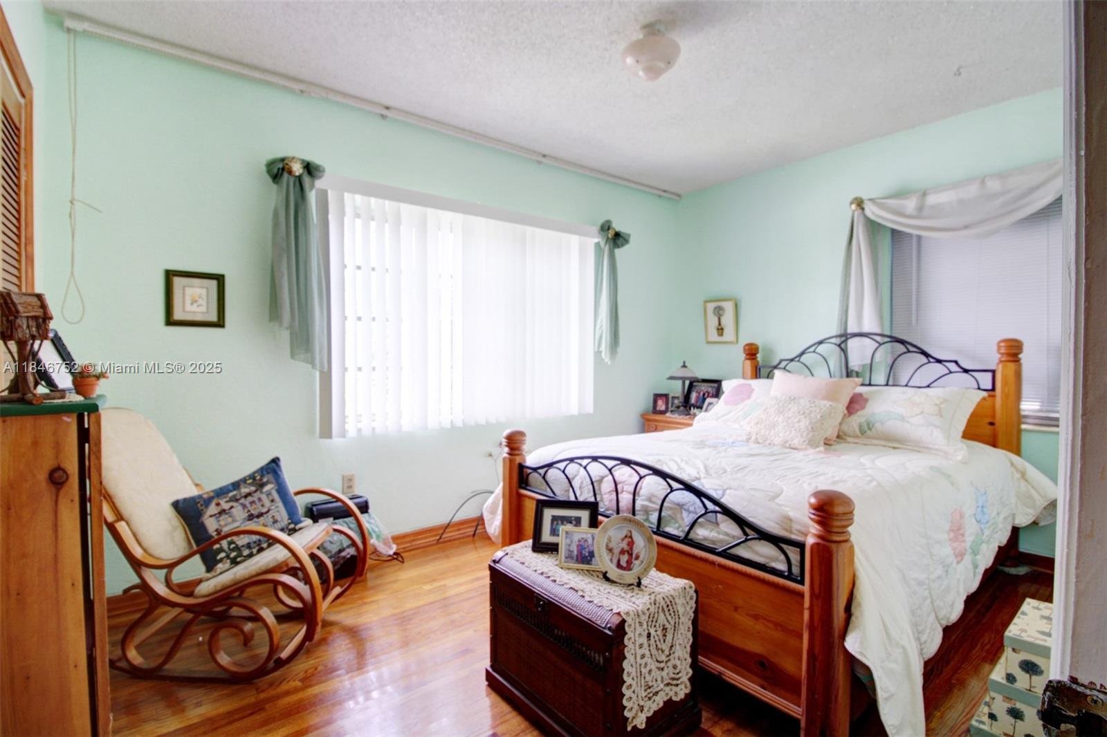 GRAPELAND HEIGHTS SEC 2 - Residential