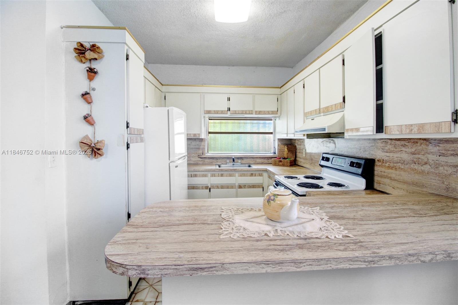 GRAPELAND HEIGHTS SEC 2 - Residential