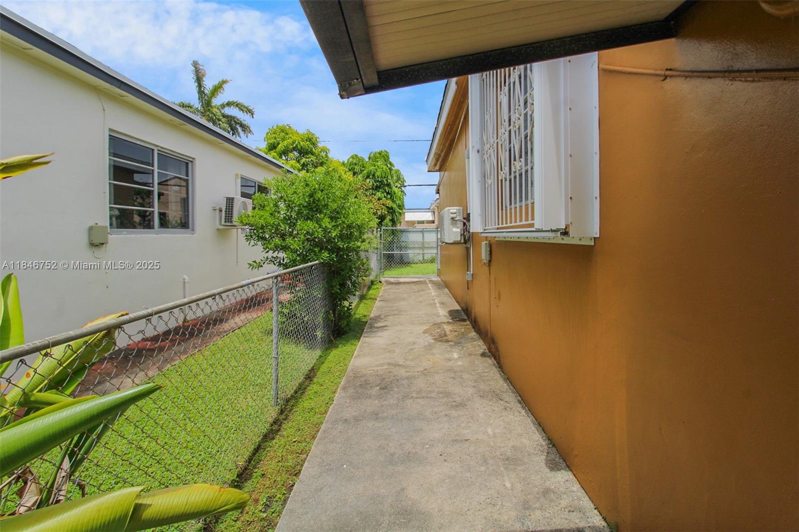 GRAPELAND HEIGHTS SEC 2 - Residential