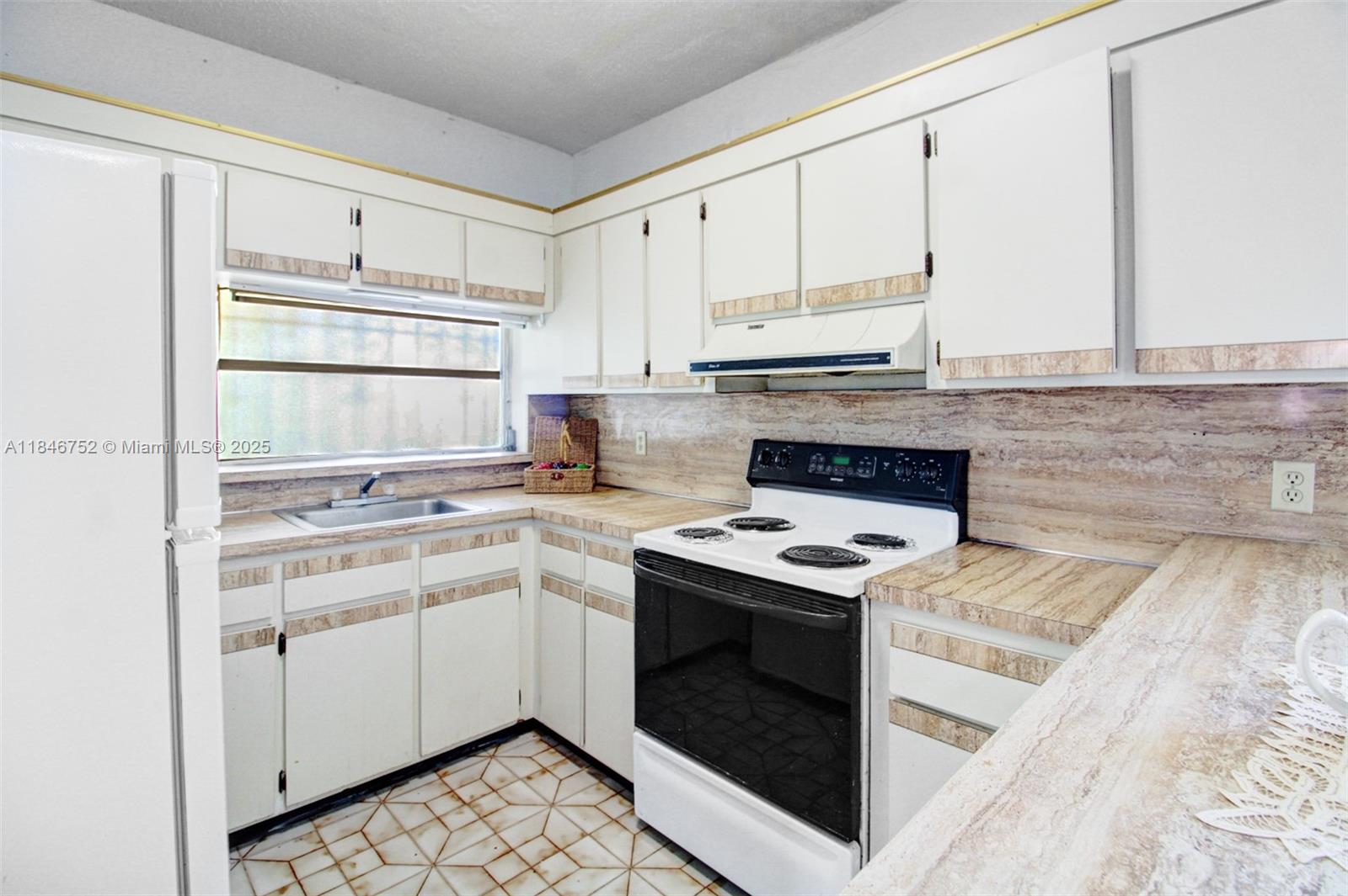 GRAPELAND HEIGHTS SEC 2 - Residential