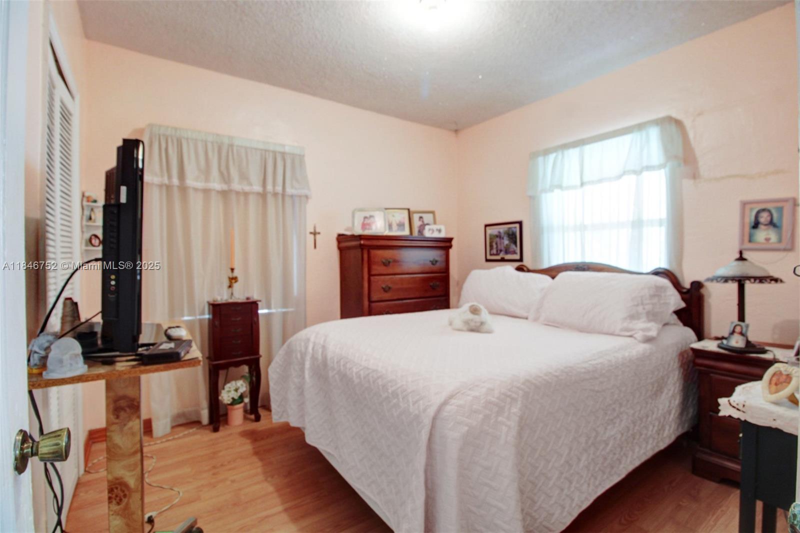 GRAPELAND HEIGHTS SEC 2 - Residential