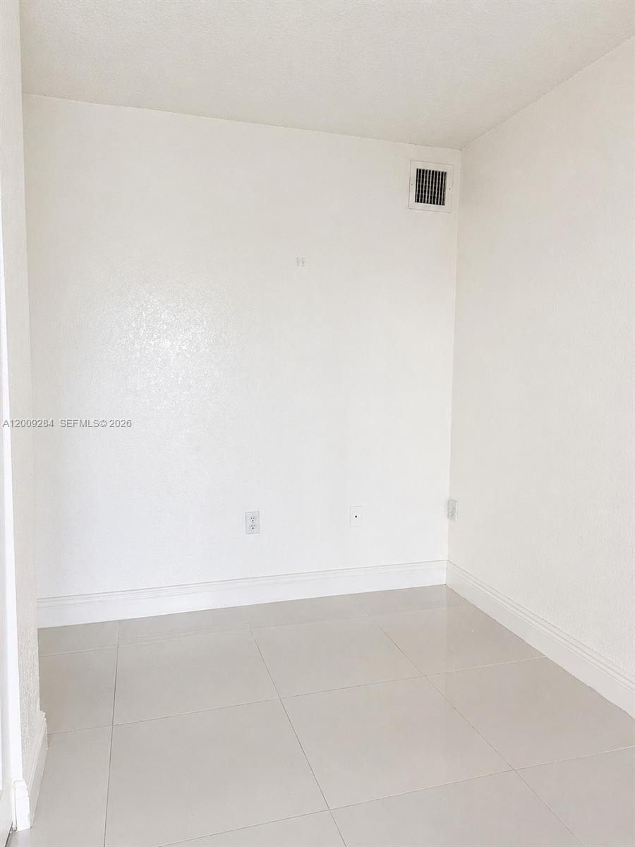 BELLA VILLAS CONDO - Residential