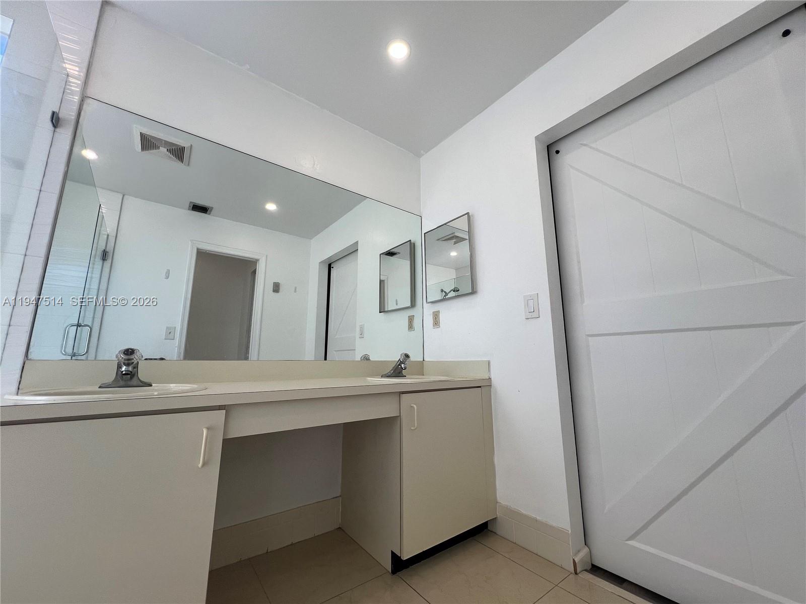 RIVER RUN GARDEN HOMES - Residential