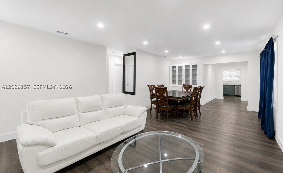 1380 SW 34th Ave