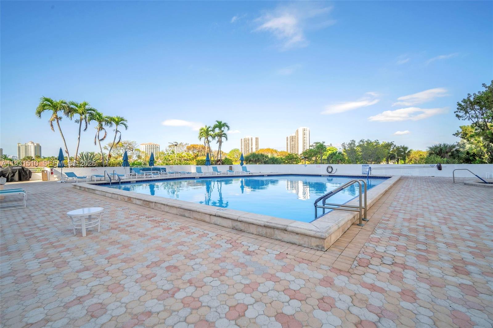 DELVISTA TOWERS CONDO - Residential