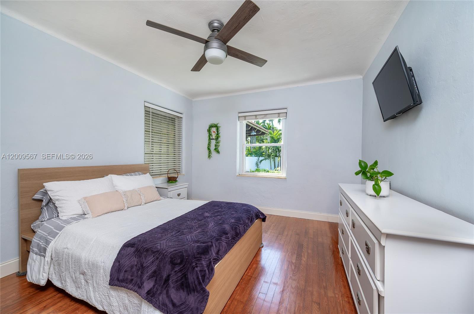 ISLE OF NORMANDY MIAMI VI - Residential
