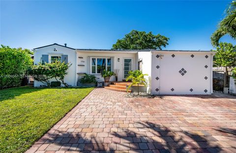 Tiny photo for 1756 71st St, Miami Beach, FL 33141 (MLS # A12009567)