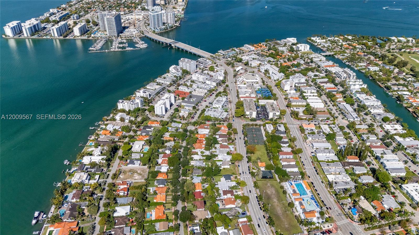 ISLE OF NORMANDY MIAMI VI - Residential