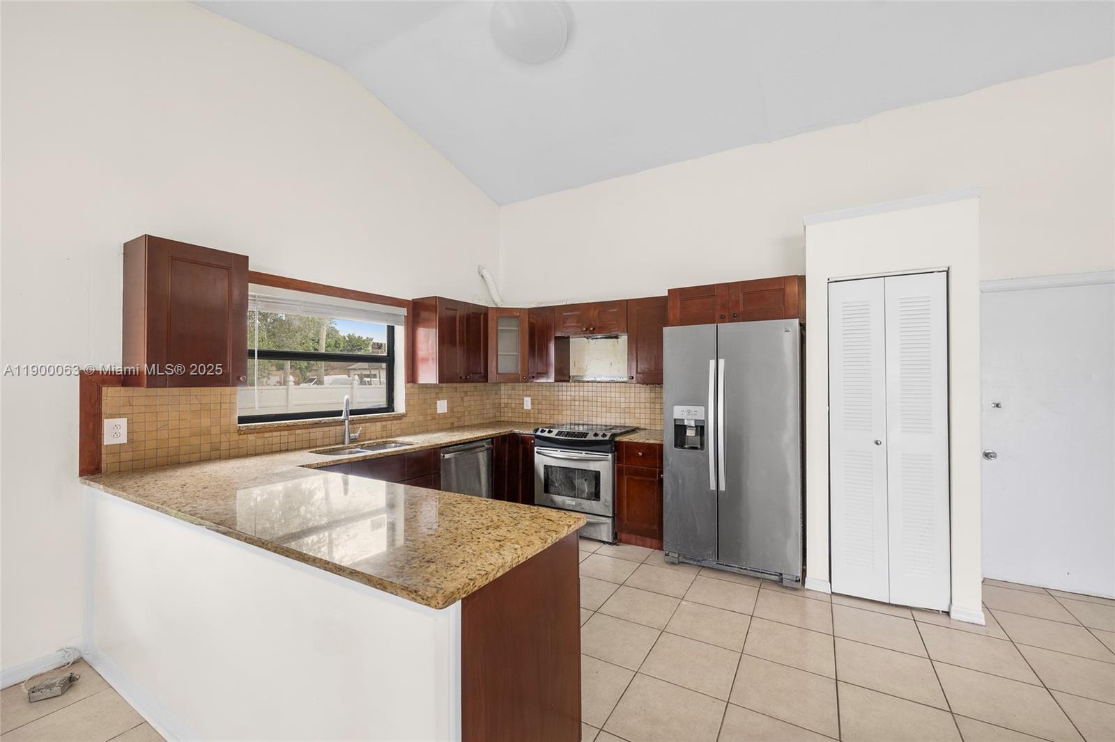 BRIARGATE PLAT - Residential