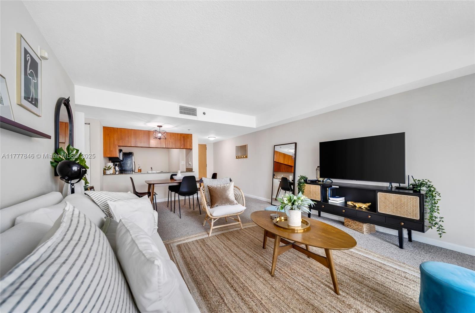 THE CLUB AT BRICKELL BAY - Residential