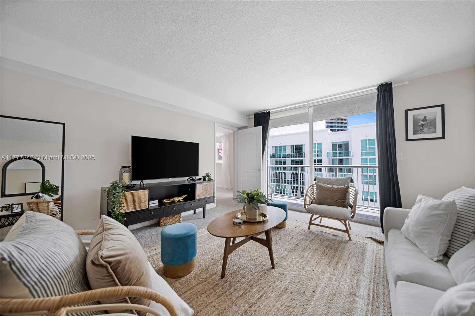 THE CLUB AT BRICKELL BAY - Residential