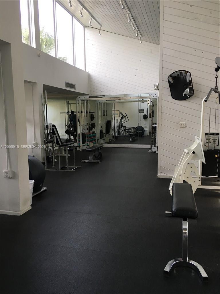 CYPRESS BEND I-D CONDO - Residential
