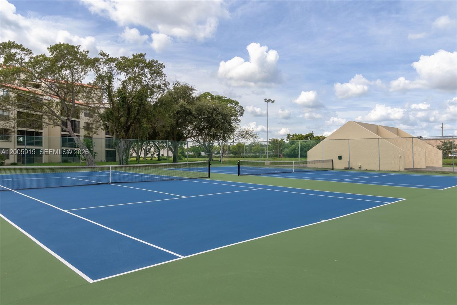 CYPRESS BEND I-D CONDO - Residential